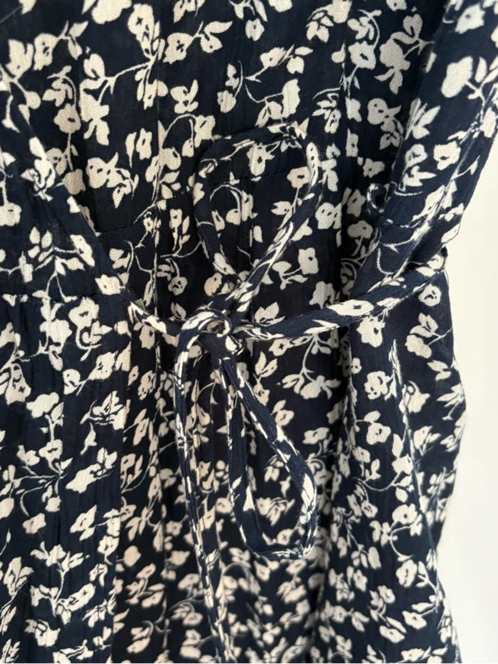 Navy Floral Wrap Dress with White Flower Print - Picture 3 of 4